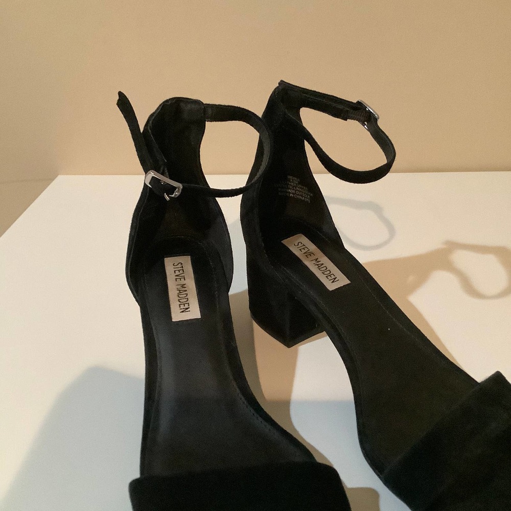 Steve Madden ireene black suede chunky heel sandal - Picture 3 of 6